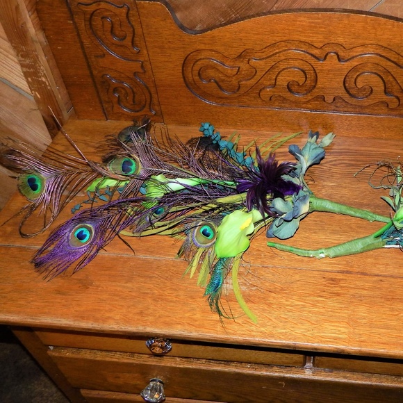 Peacock~ Calla Lily~ Eucalyptus Wedding Home Decor - Picture 4 of 8